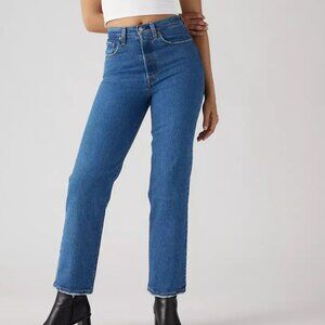Levi's Ribcage Straight Ankle